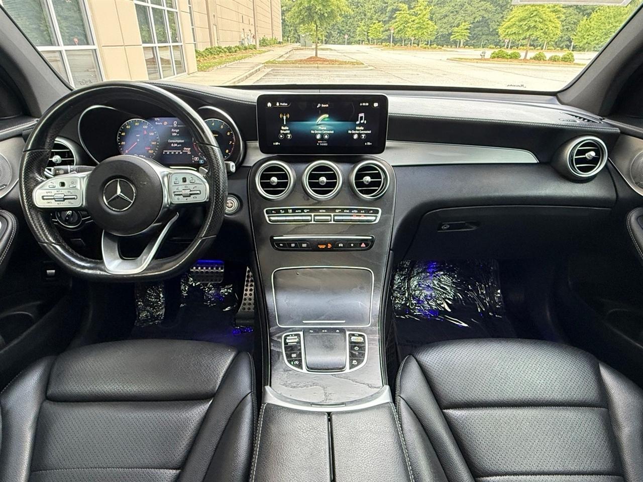 Mercedes-Benz GLC  2020