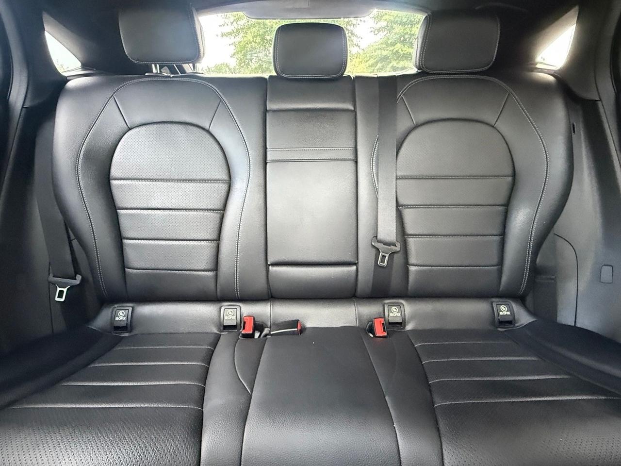 Mercedes-Benz GLC  2020