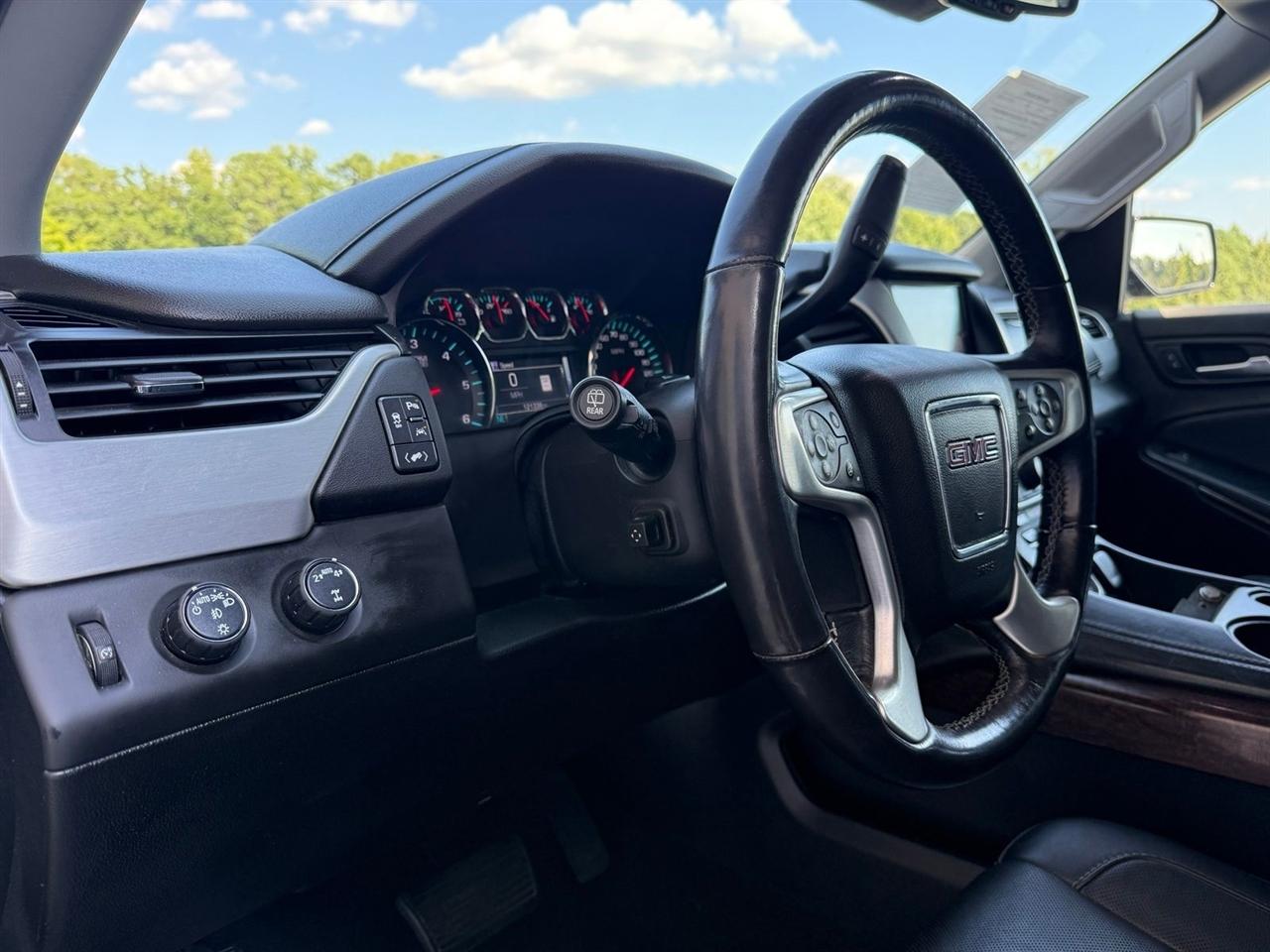 GMC Yukon XL  2018