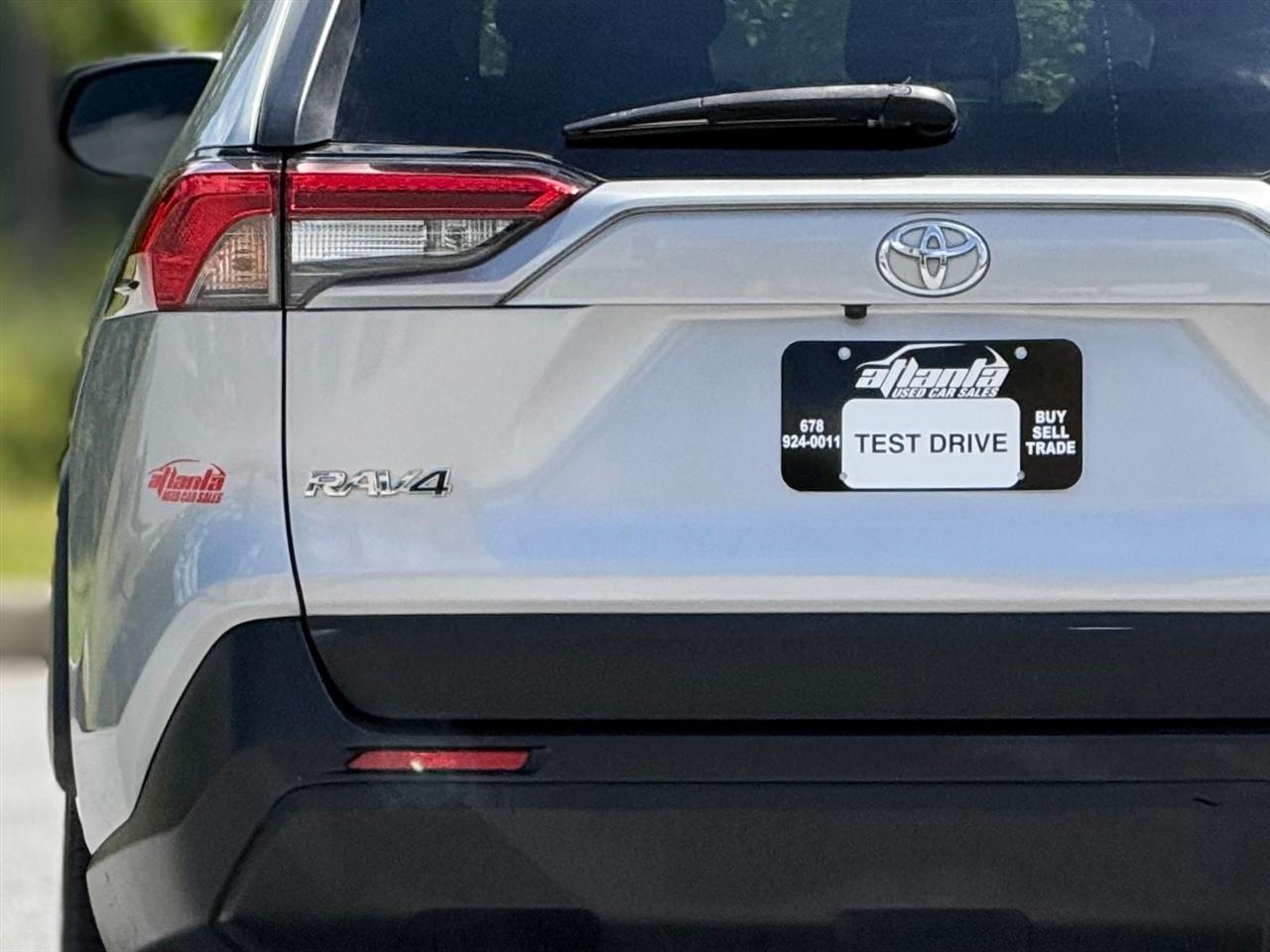 Toyota RAV4  2021