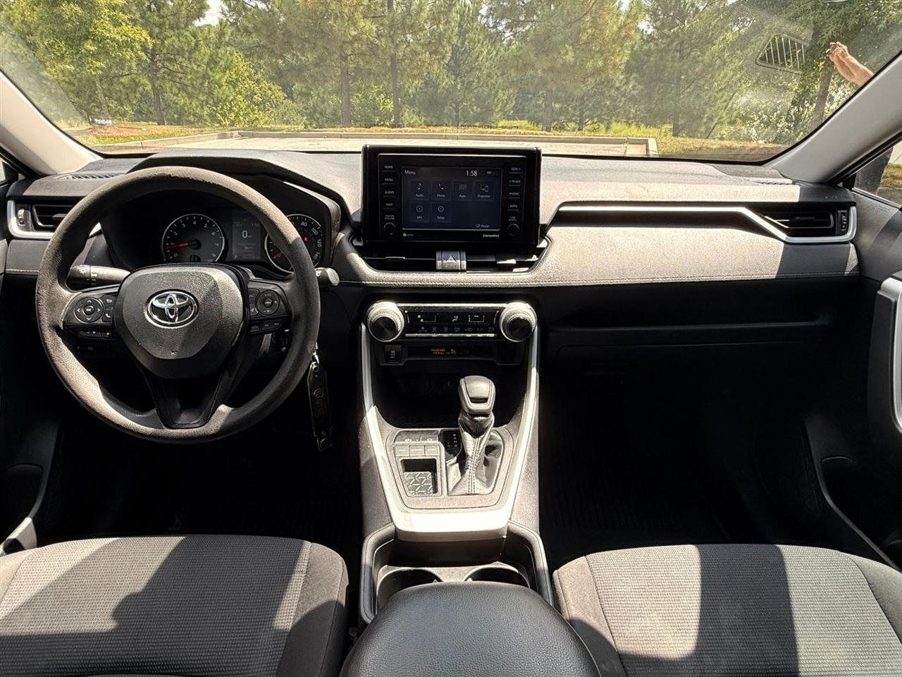 Toyota RAV4  2021