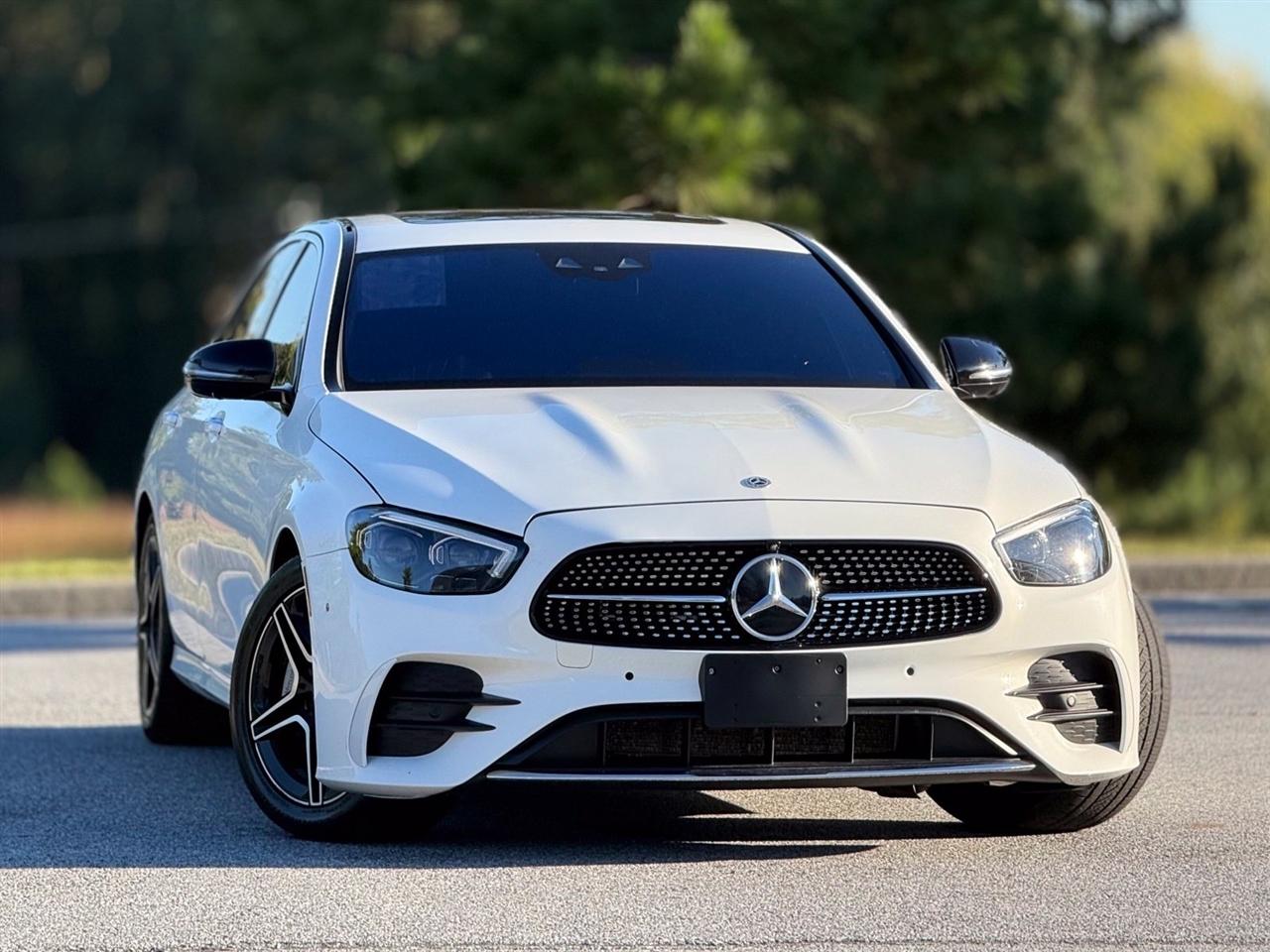 Mercedes-Benz E-Class  2022