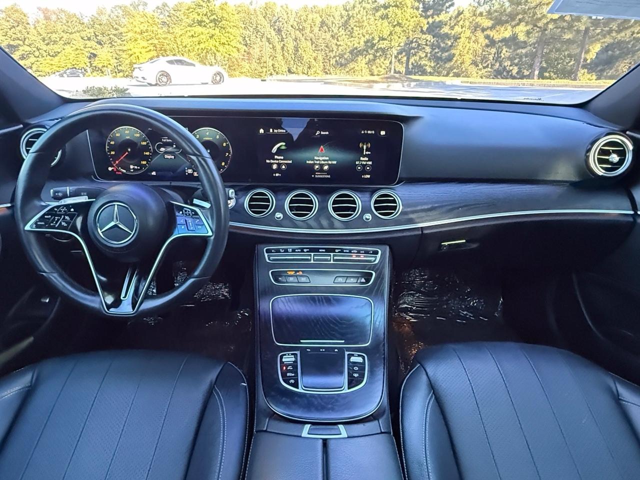 Mercedes-Benz E-Class  2022