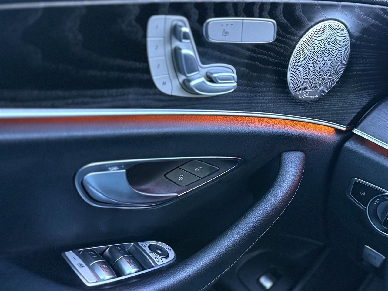 Mercedes-Benz E-Class  2022