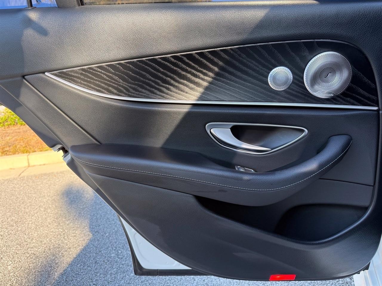 Mercedes-Benz E-Class  2022