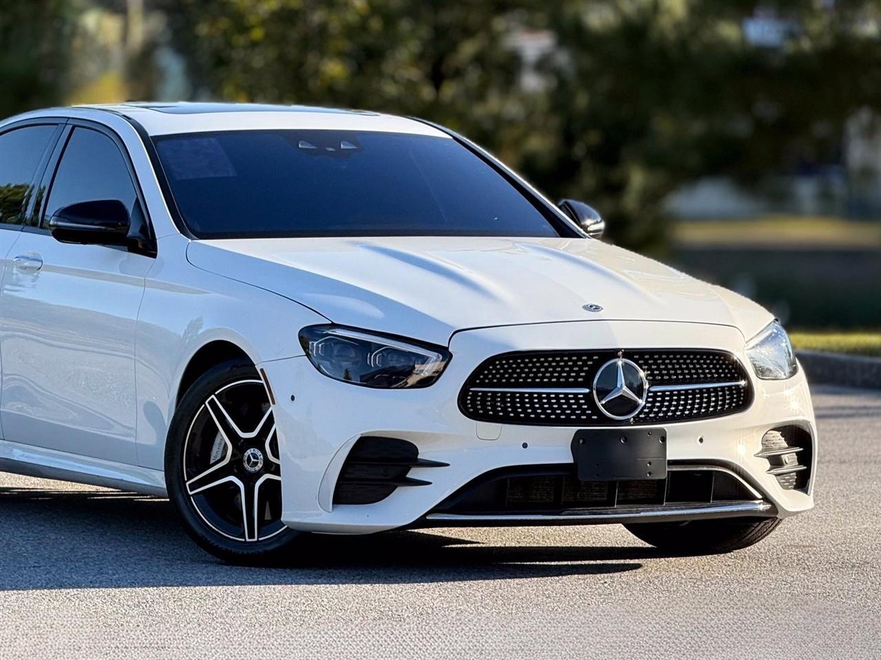 Mercedes-Benz E-Class  2022