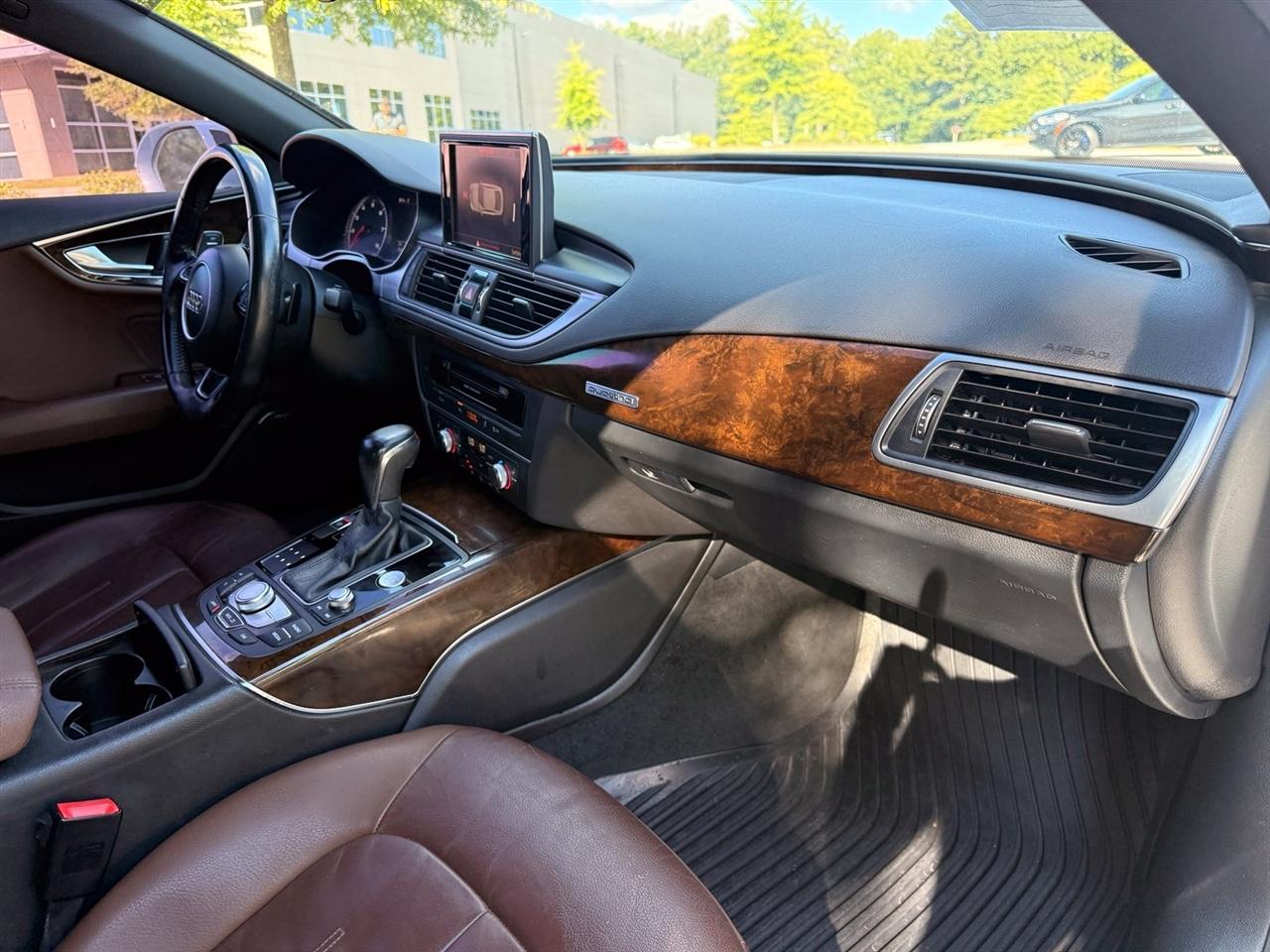 Audi A7 photo 24