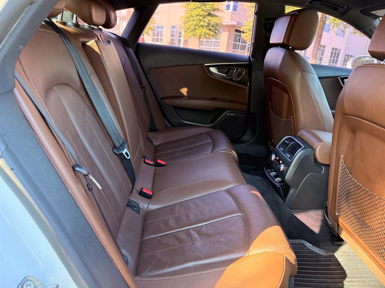 Audi A7 photo 39