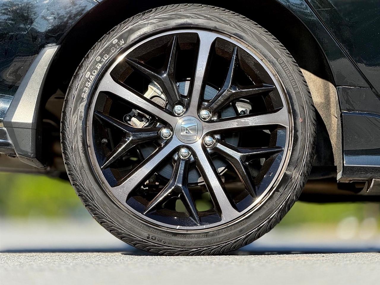 Honda Civic photo 18