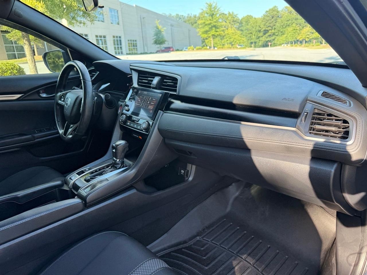 Honda Civic photo 24