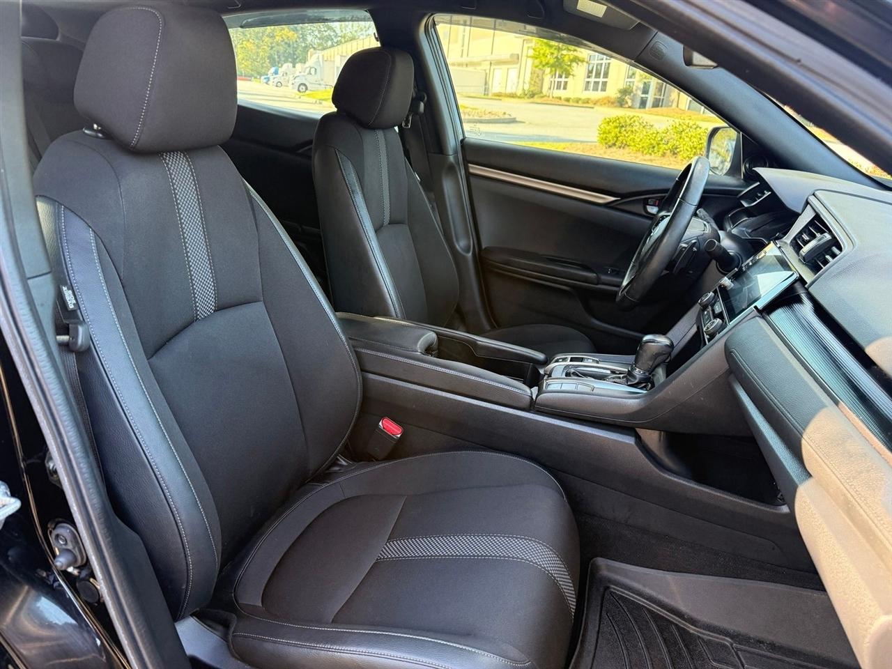 Honda Civic photo 37