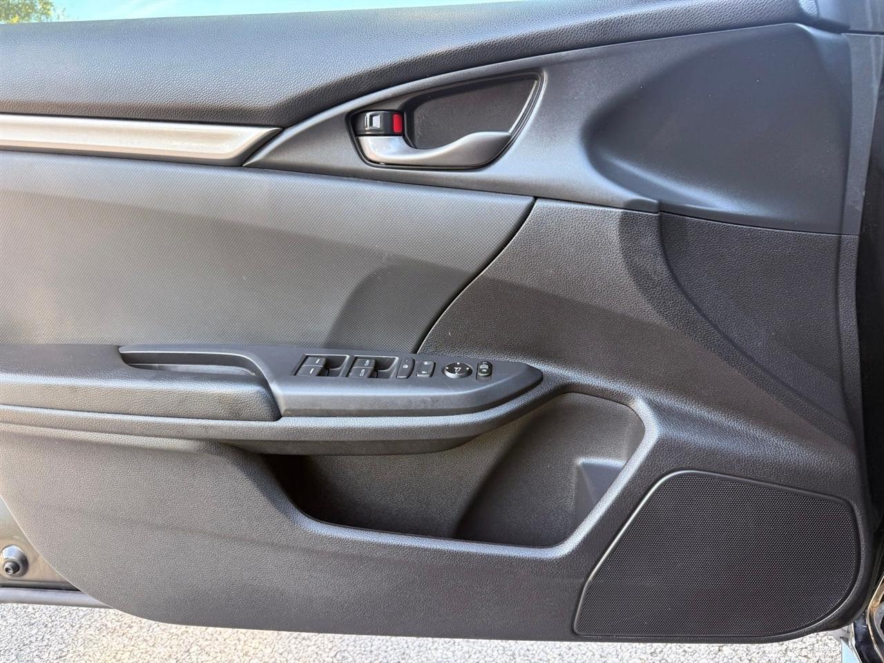 Honda Civic photo 43