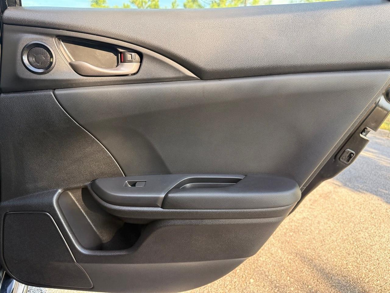 Honda Civic photo 46