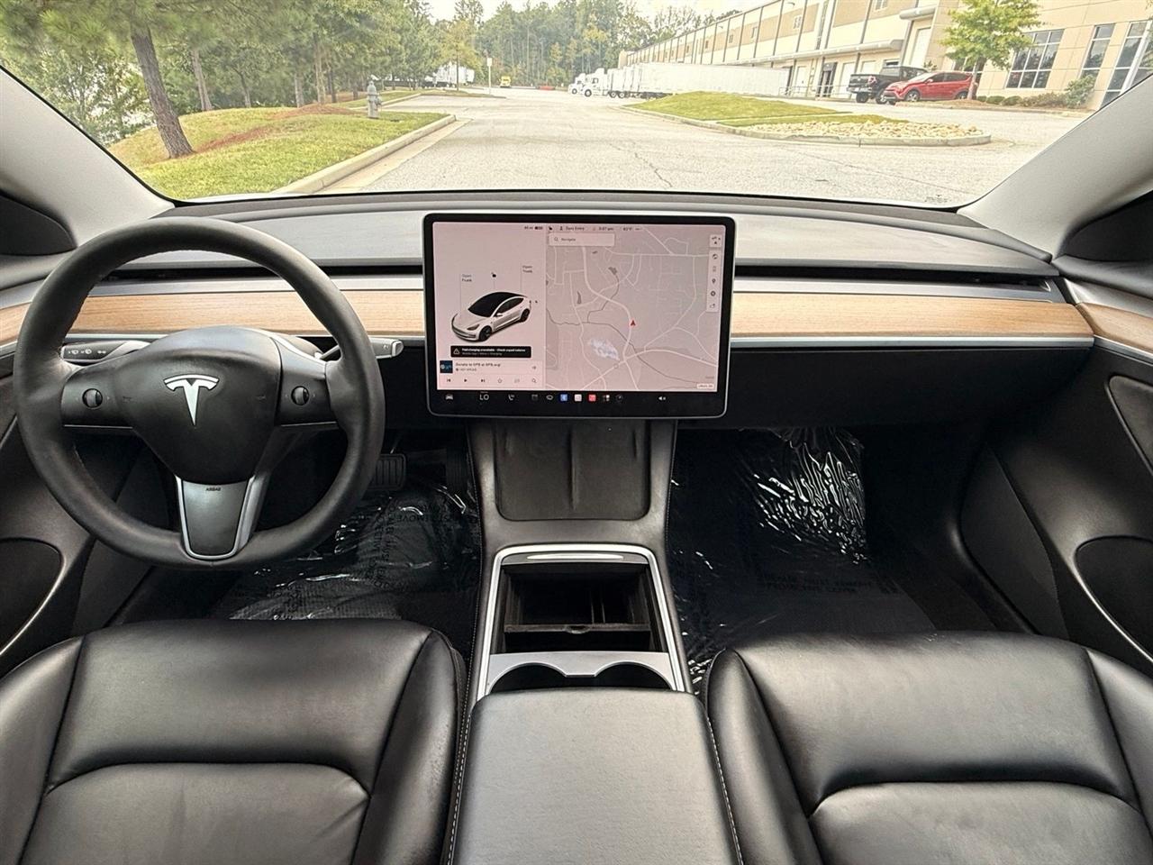Tesla Model 3  2021