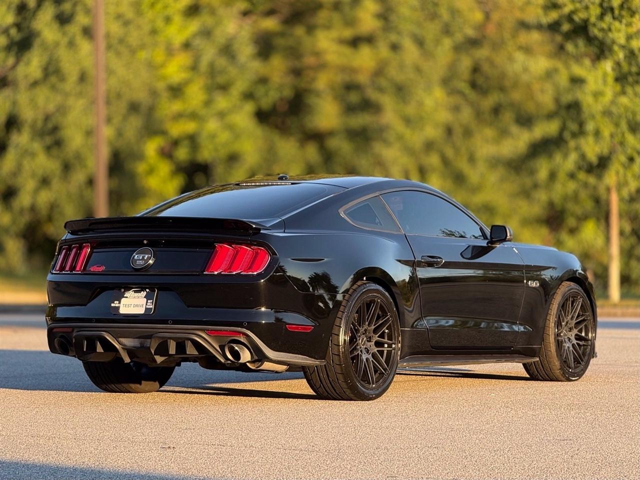 Ford Mustang  2015