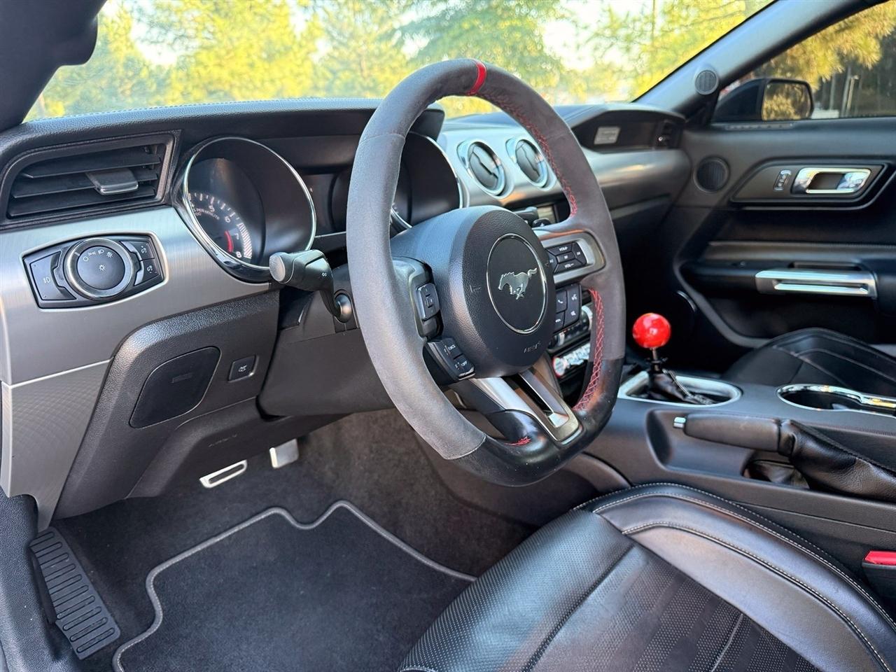 Ford Mustang  2015