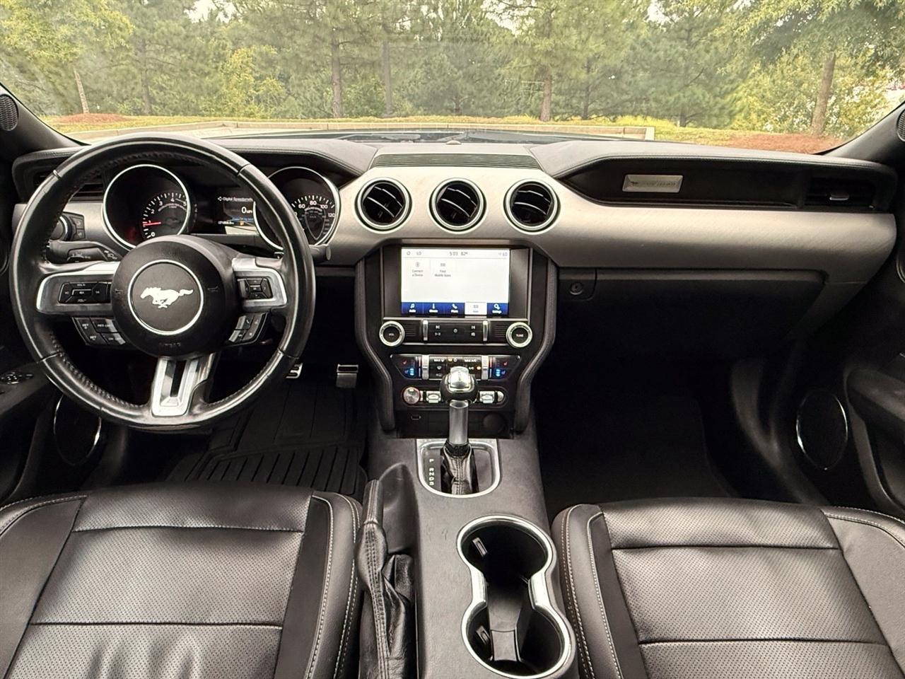 Ford Mustang photo 23