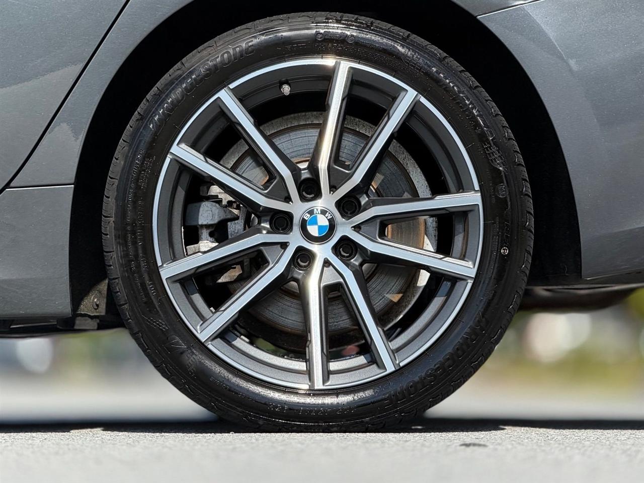 BMW 3 Series  2020