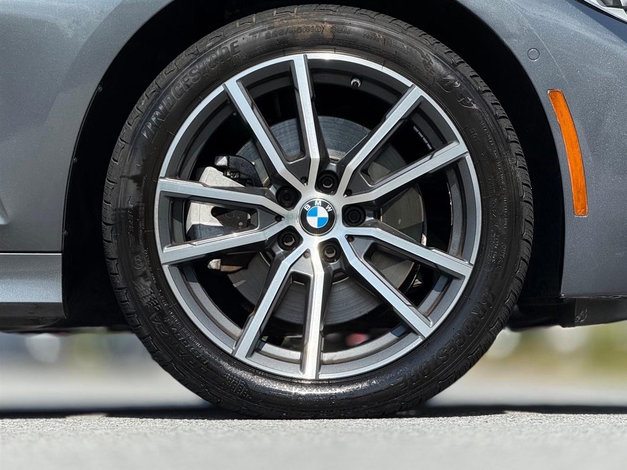 BMW 3 Series  2020