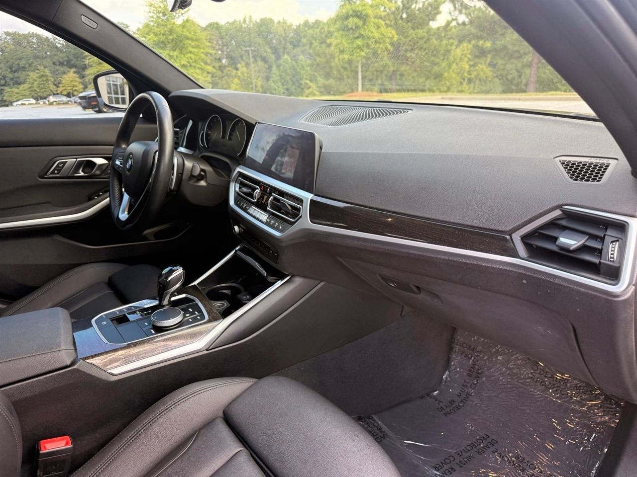 BMW 3 Series  2020