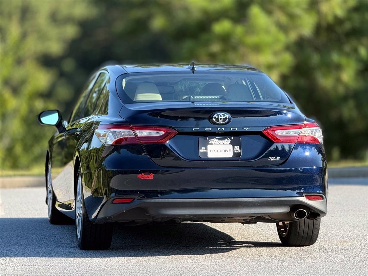 Toyota Camry  2019