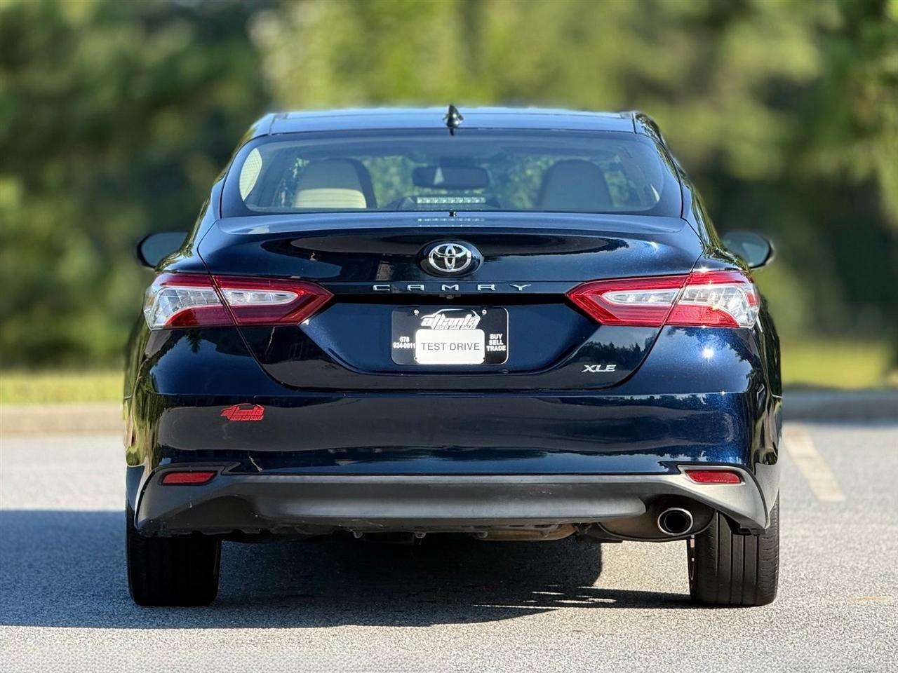 Toyota Camry  2019