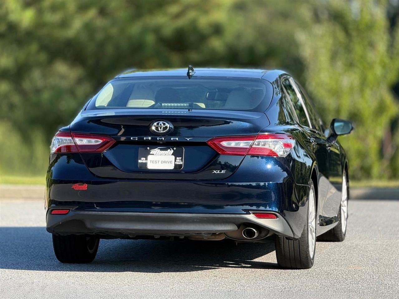 Toyota Camry  2019