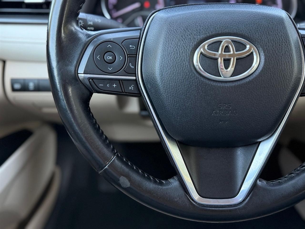Toyota Camry  2019