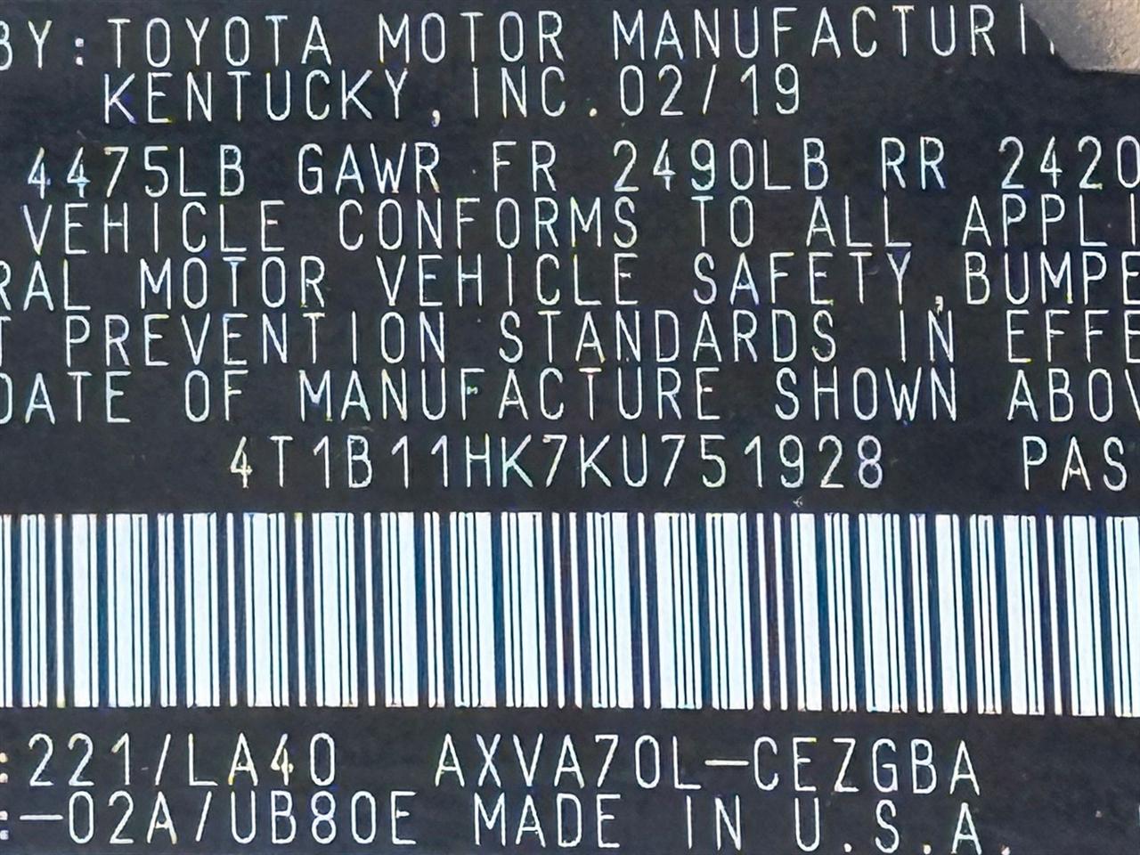 Toyota Camry  2019