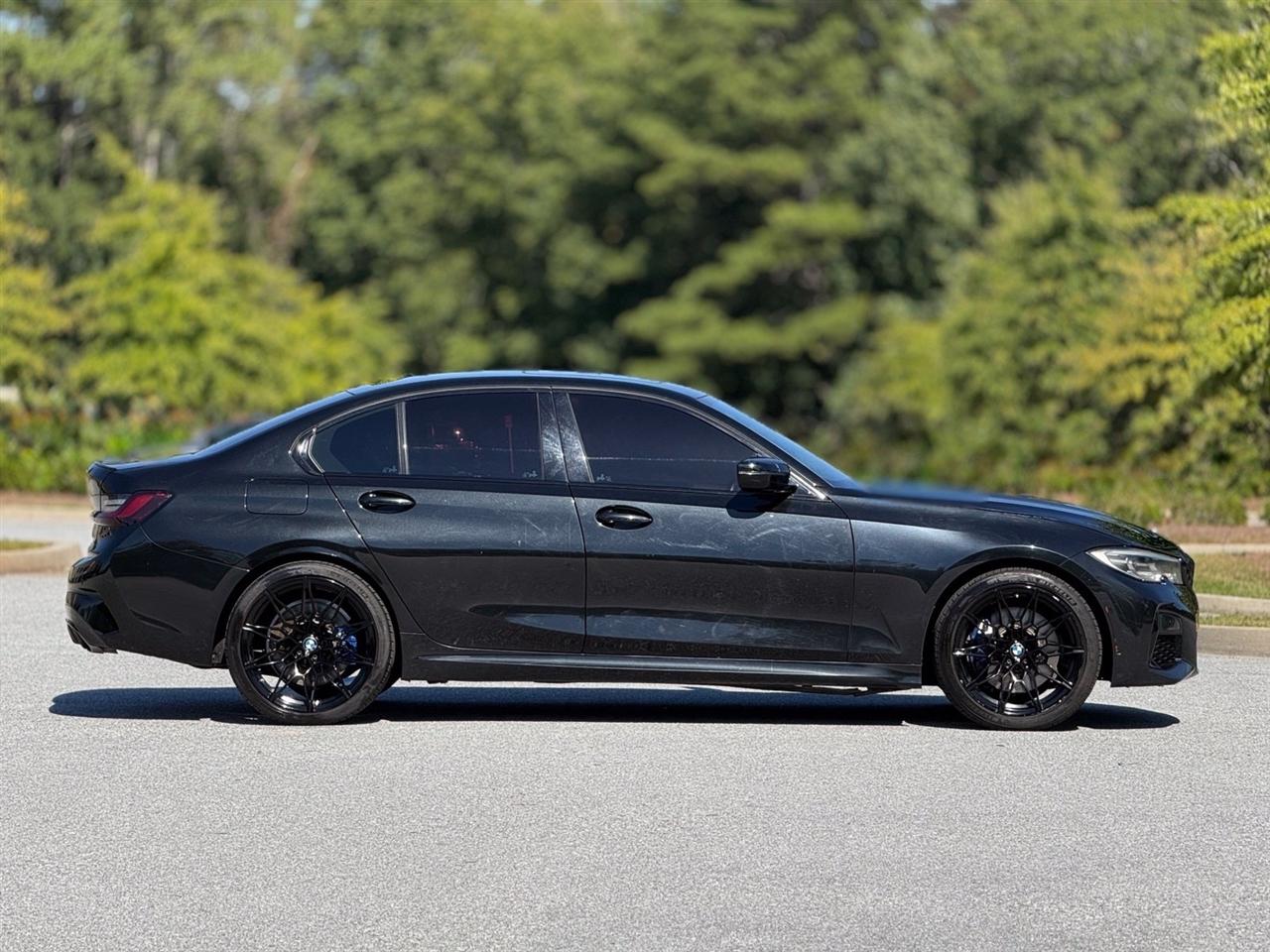 BMW 3 Series  2020