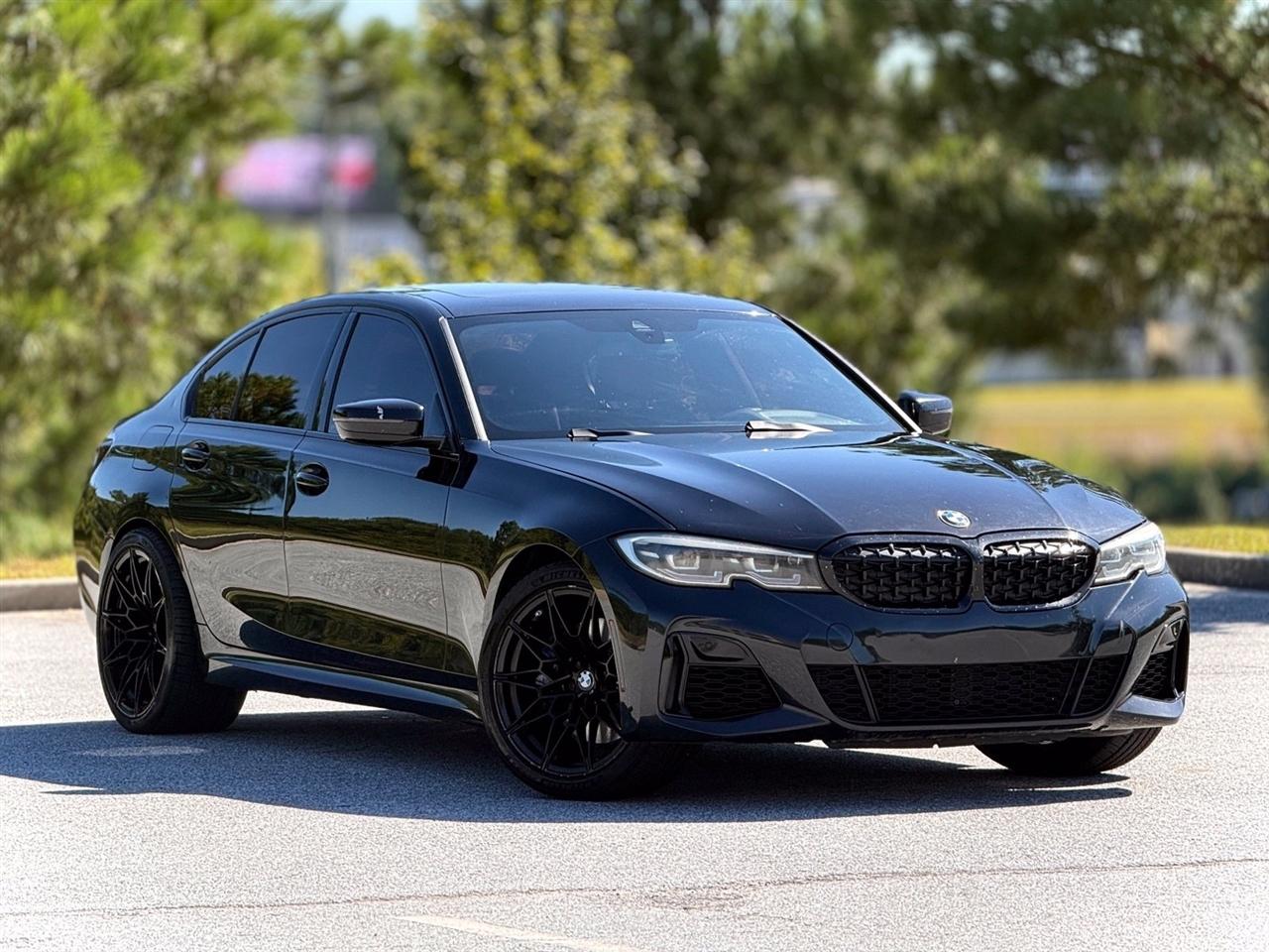 BMW 3 Series  2020
