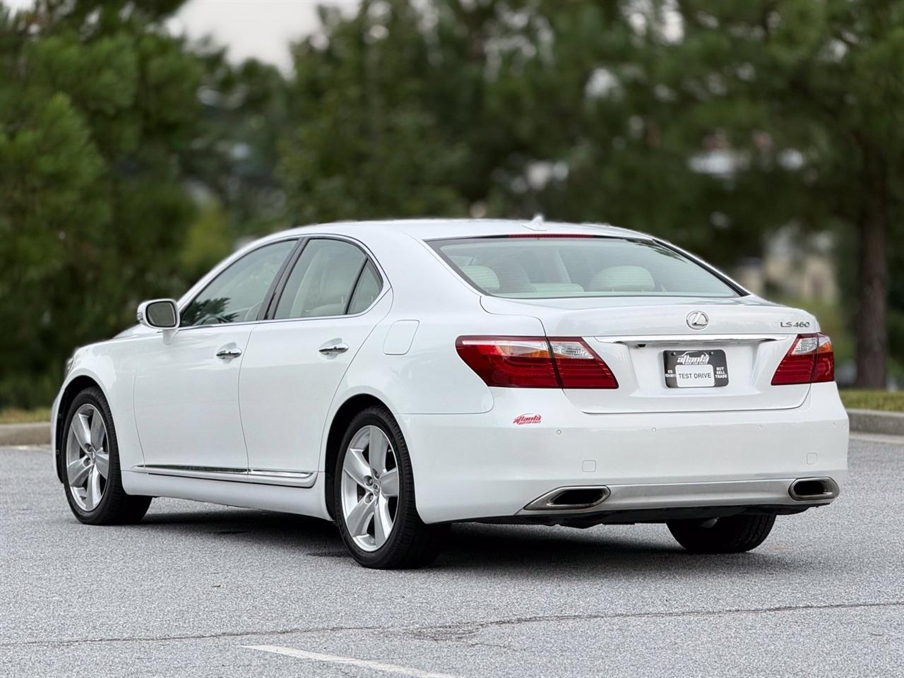 Lexus LS photo 10