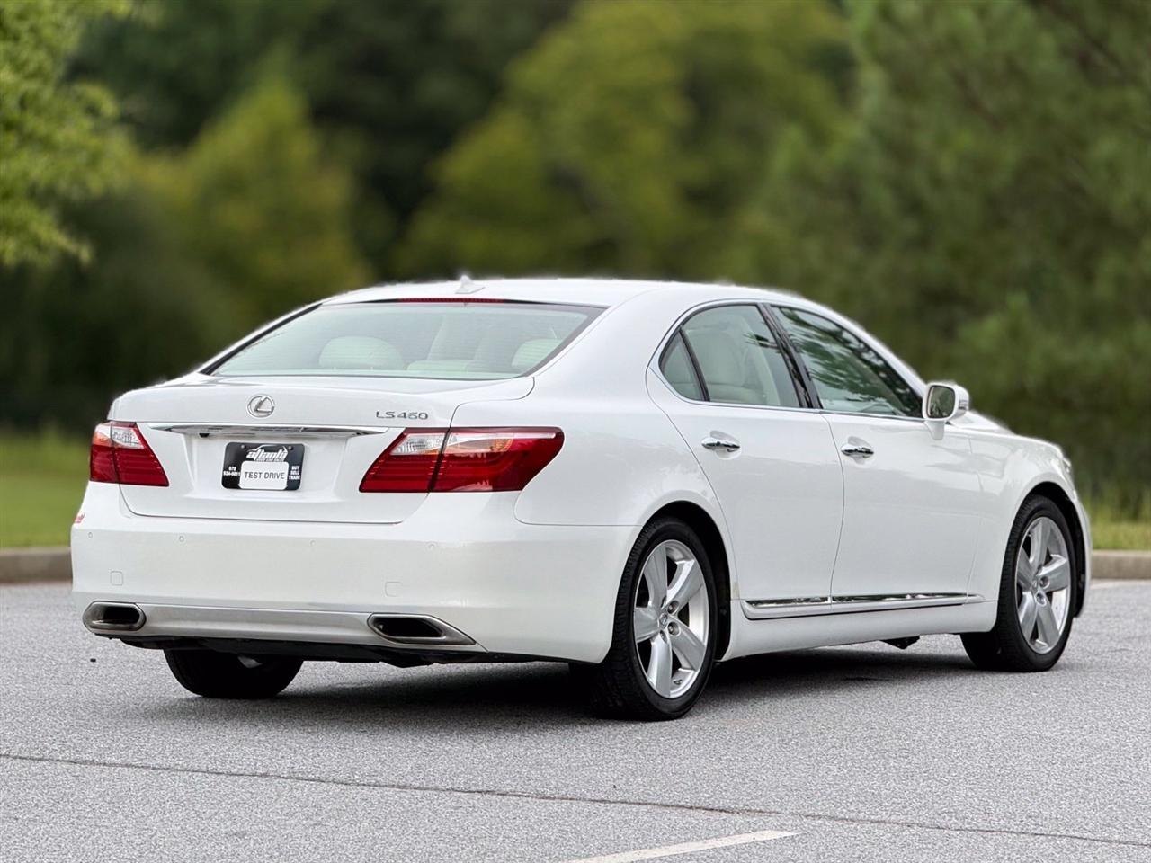 Lexus LS photo 11