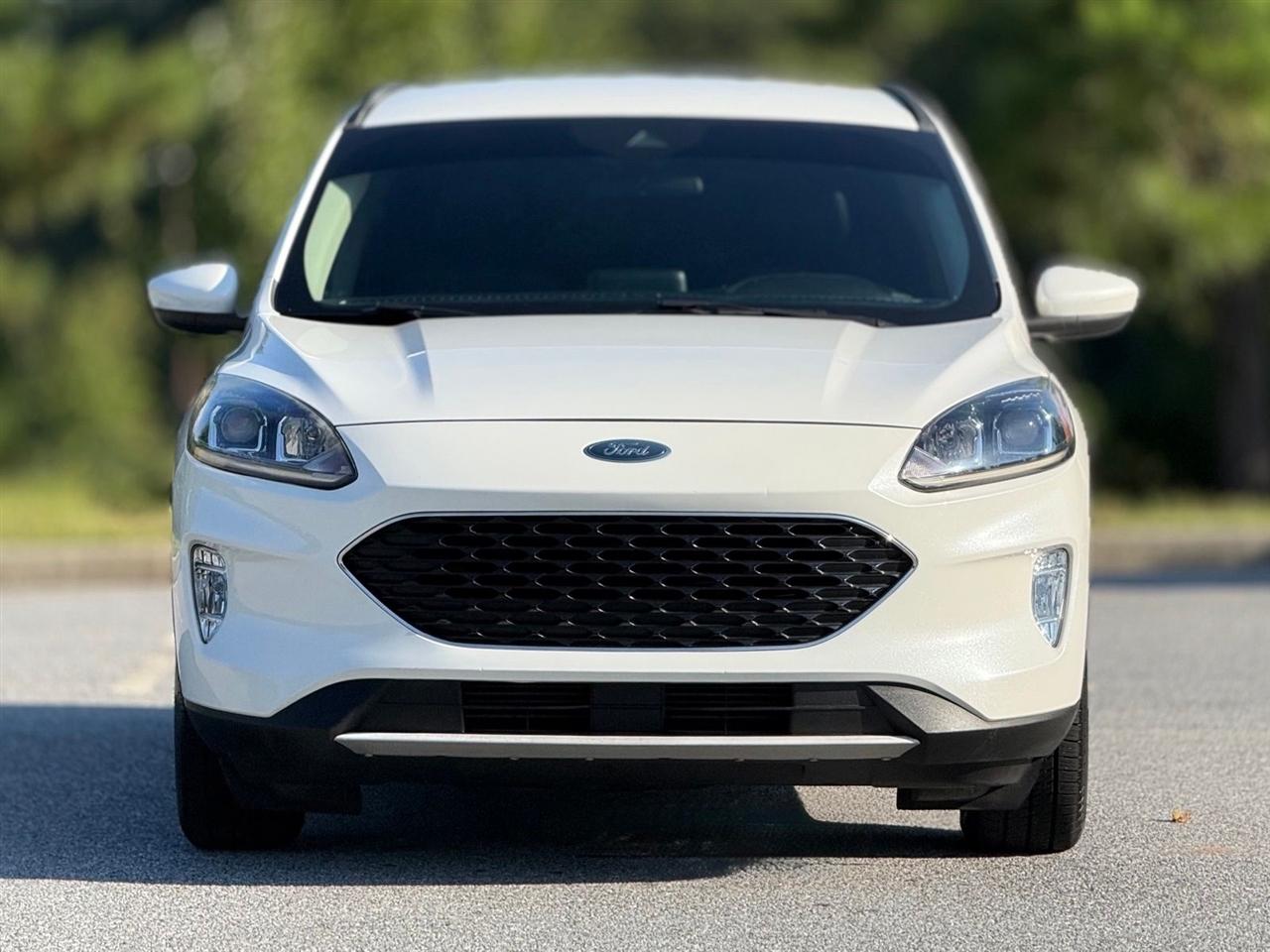 Ford Escape photo 3