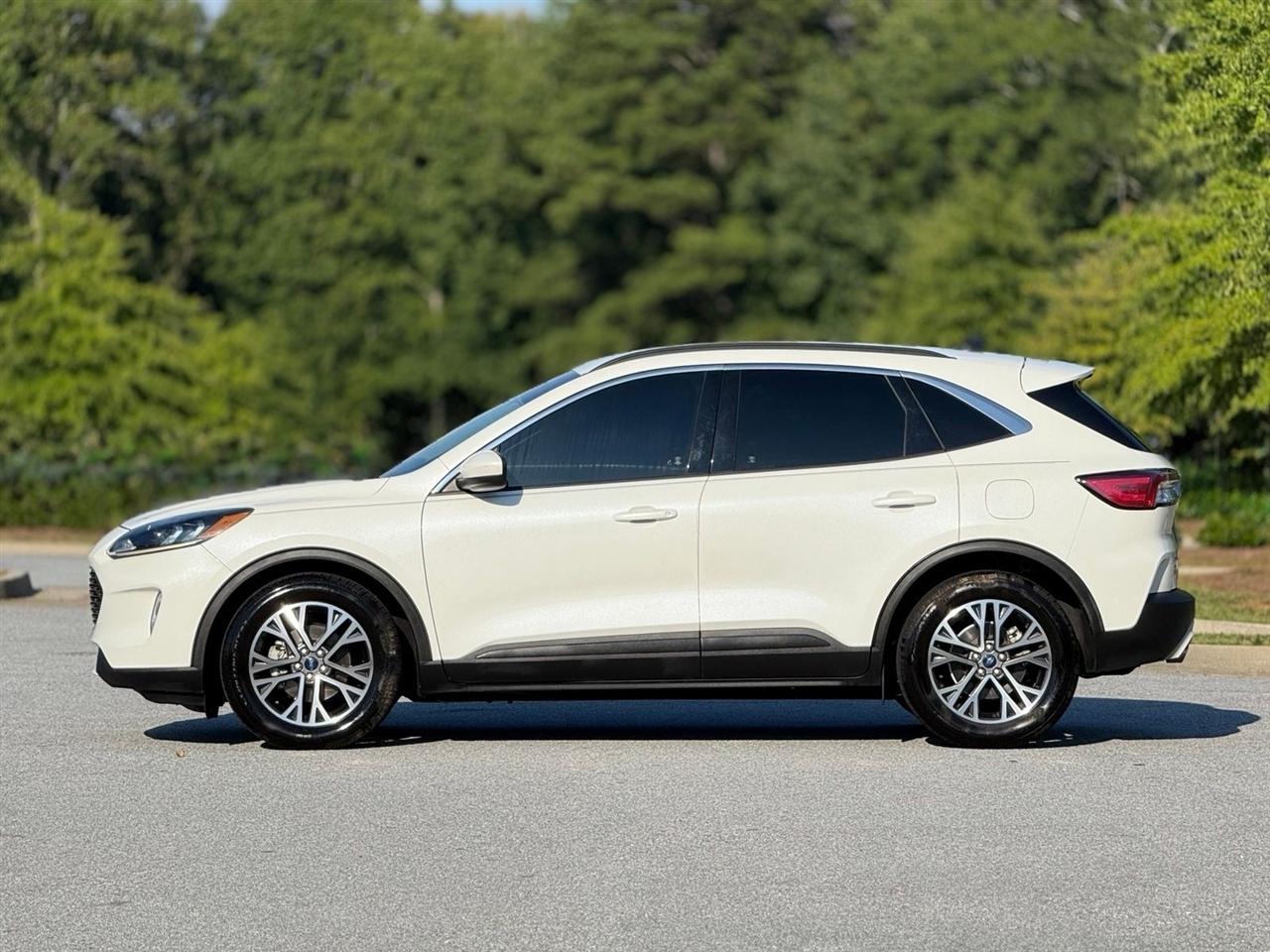 Ford Escape photo 9