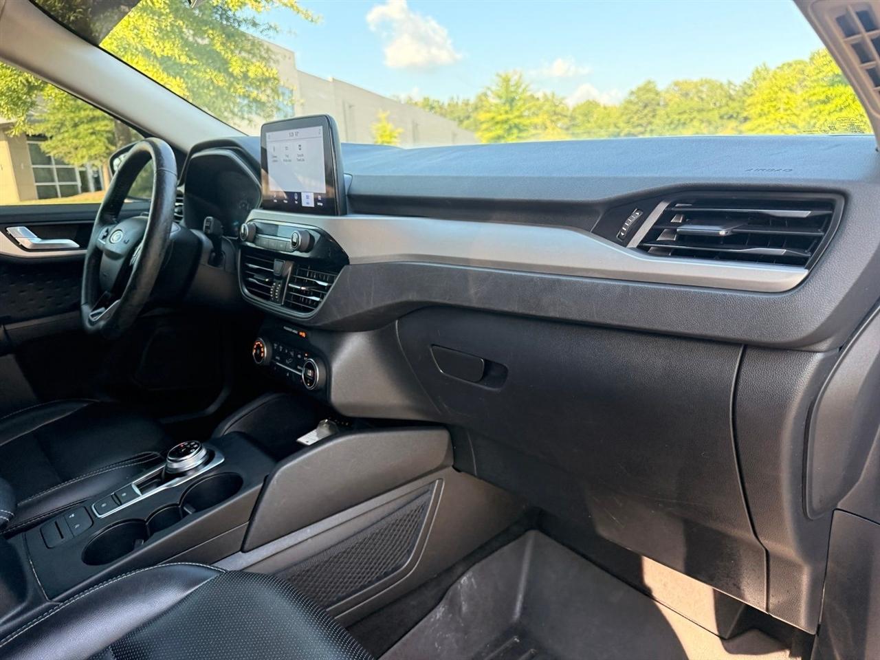 Ford Escape photo 24