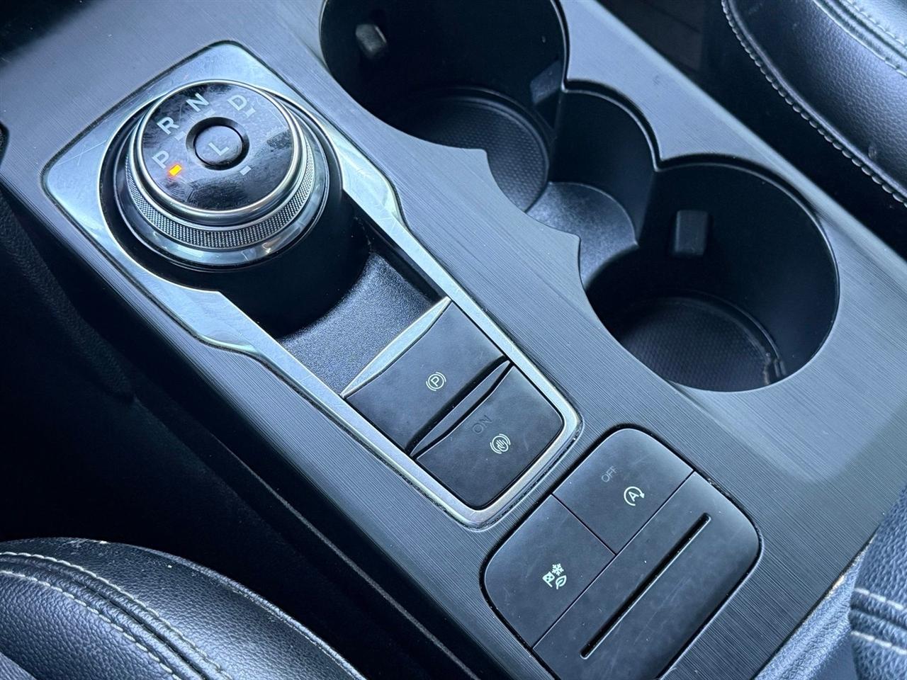 Ford Escape photo 31