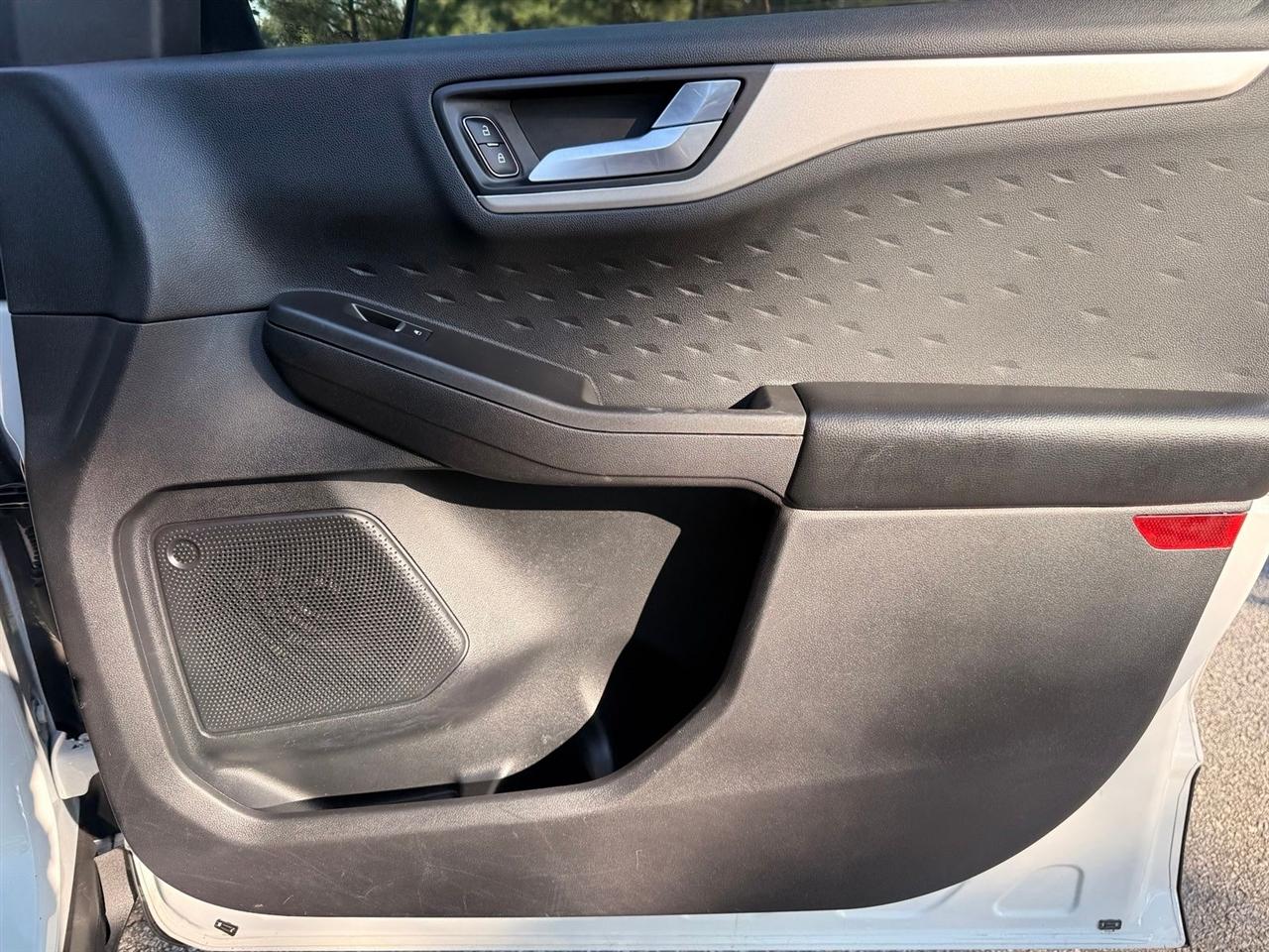 Ford Escape photo 43