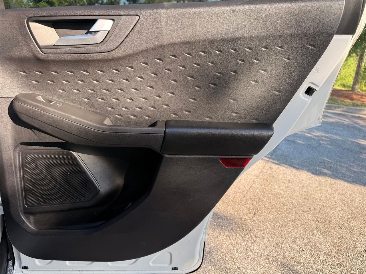 Ford Escape photo 45