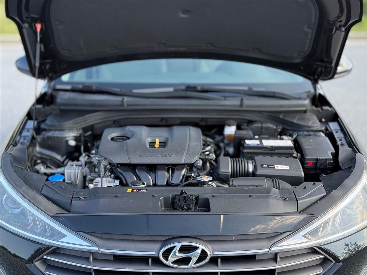 Hyundai Elantra photo 48