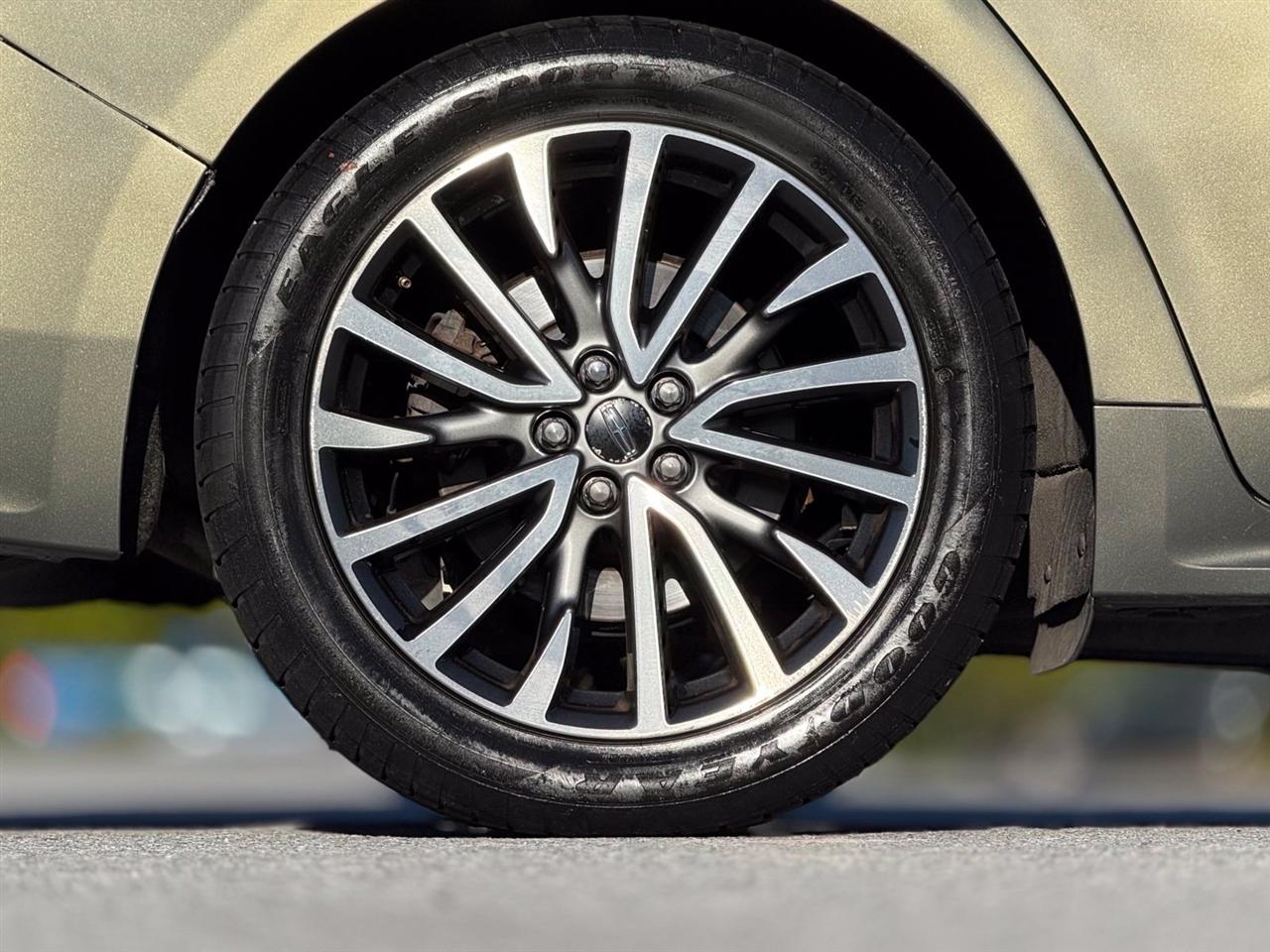 Lincoln Continental  2017