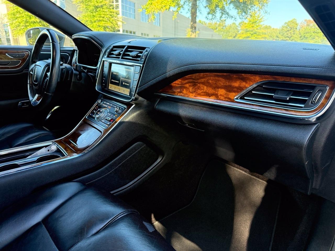 Lincoln Continental  2017