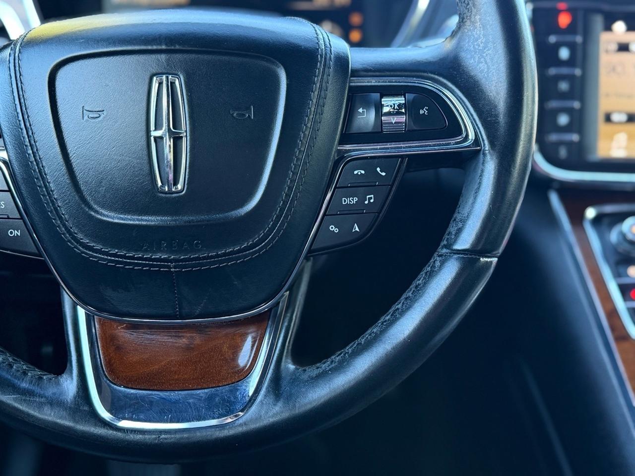 Lincoln Continental  2017