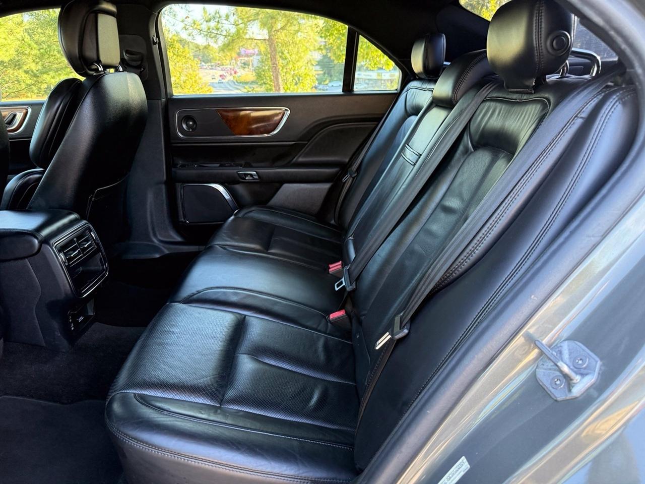 Lincoln Continental  2017