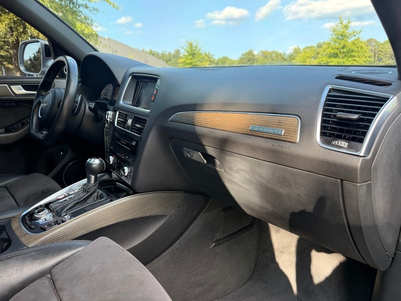Audi SQ5  2014