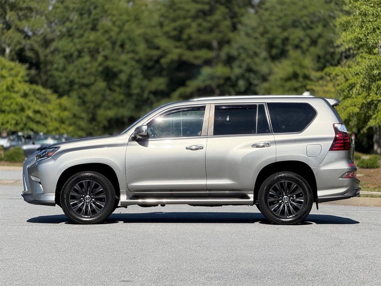 Lexus GX  2021
