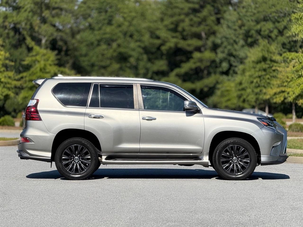 Lexus GX  2021