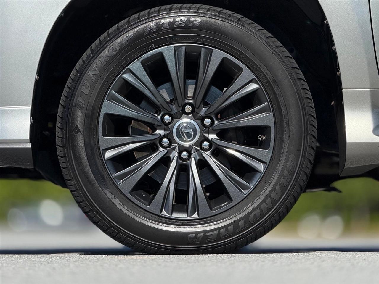 Lexus GX  2021