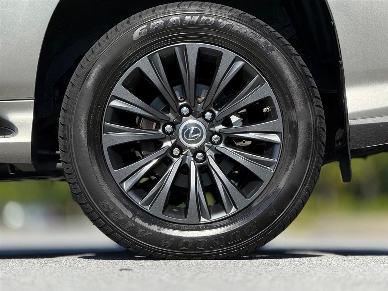 Lexus GX  2021