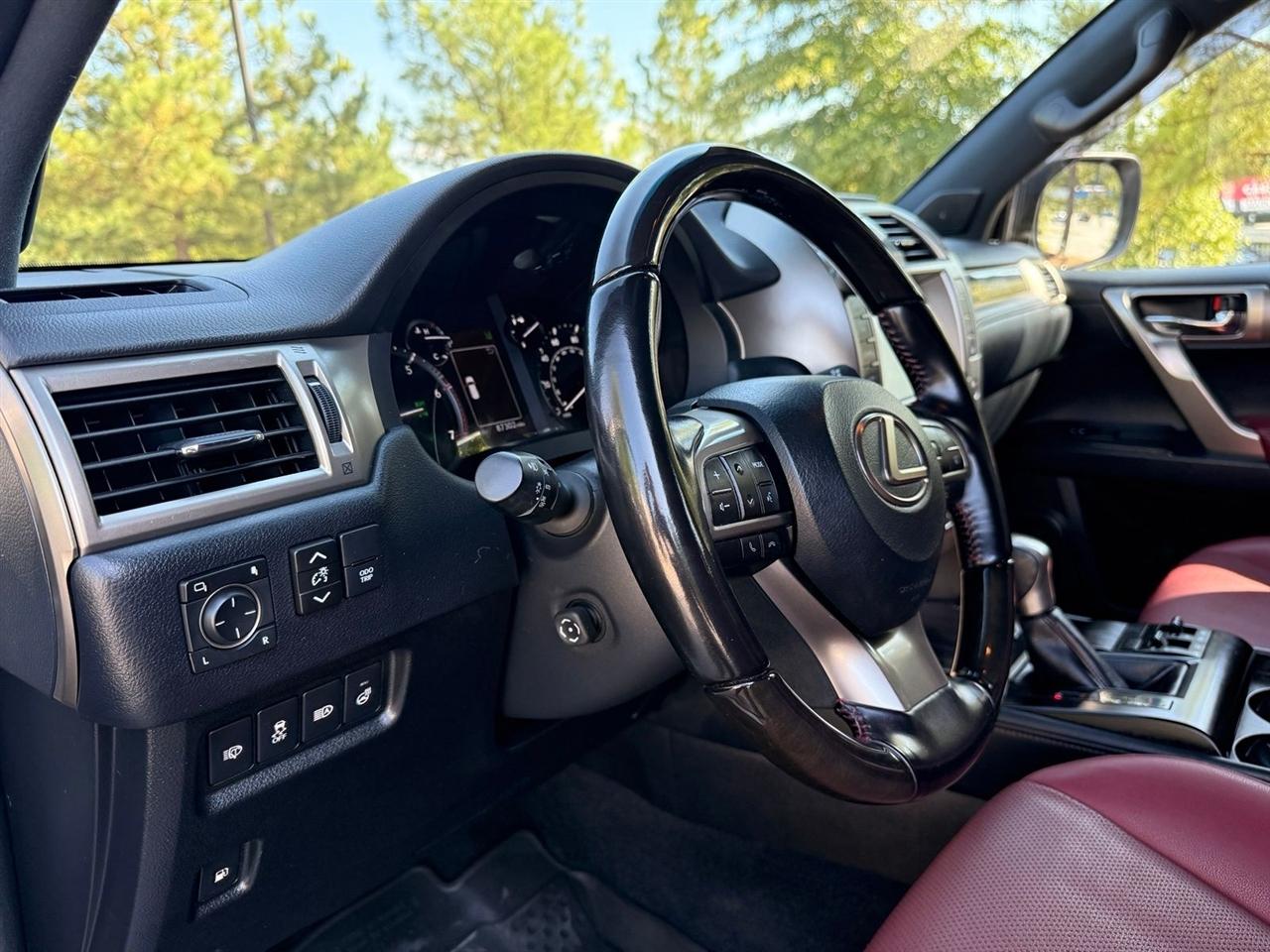 Lexus GX  2021